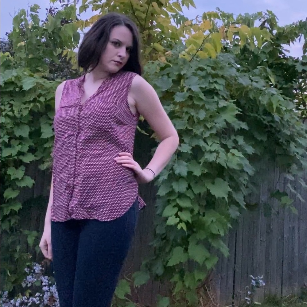 Gap Wine-Red Checked print top